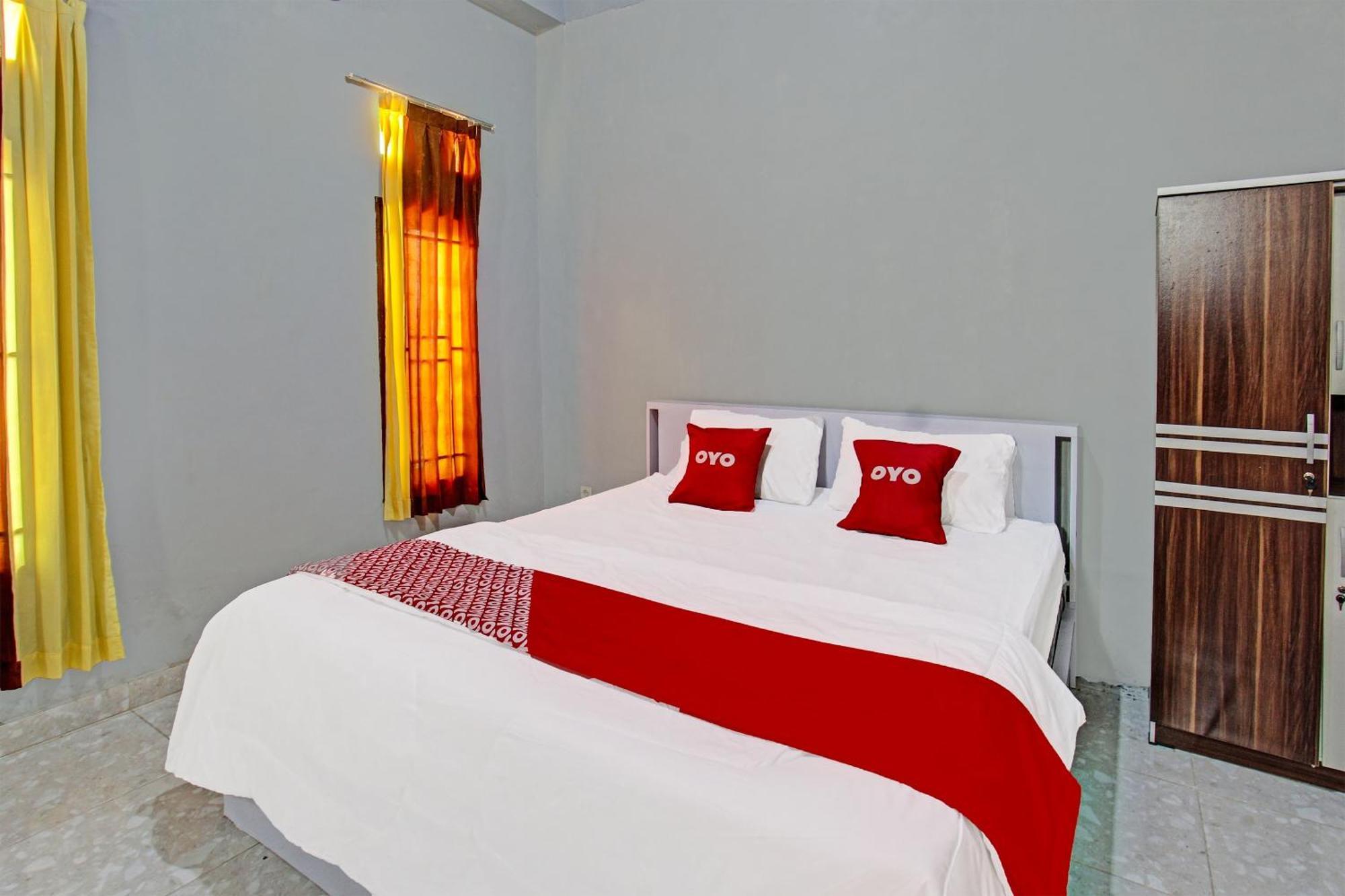Oyo 91210 Hotel J3 프라야 외부 사진