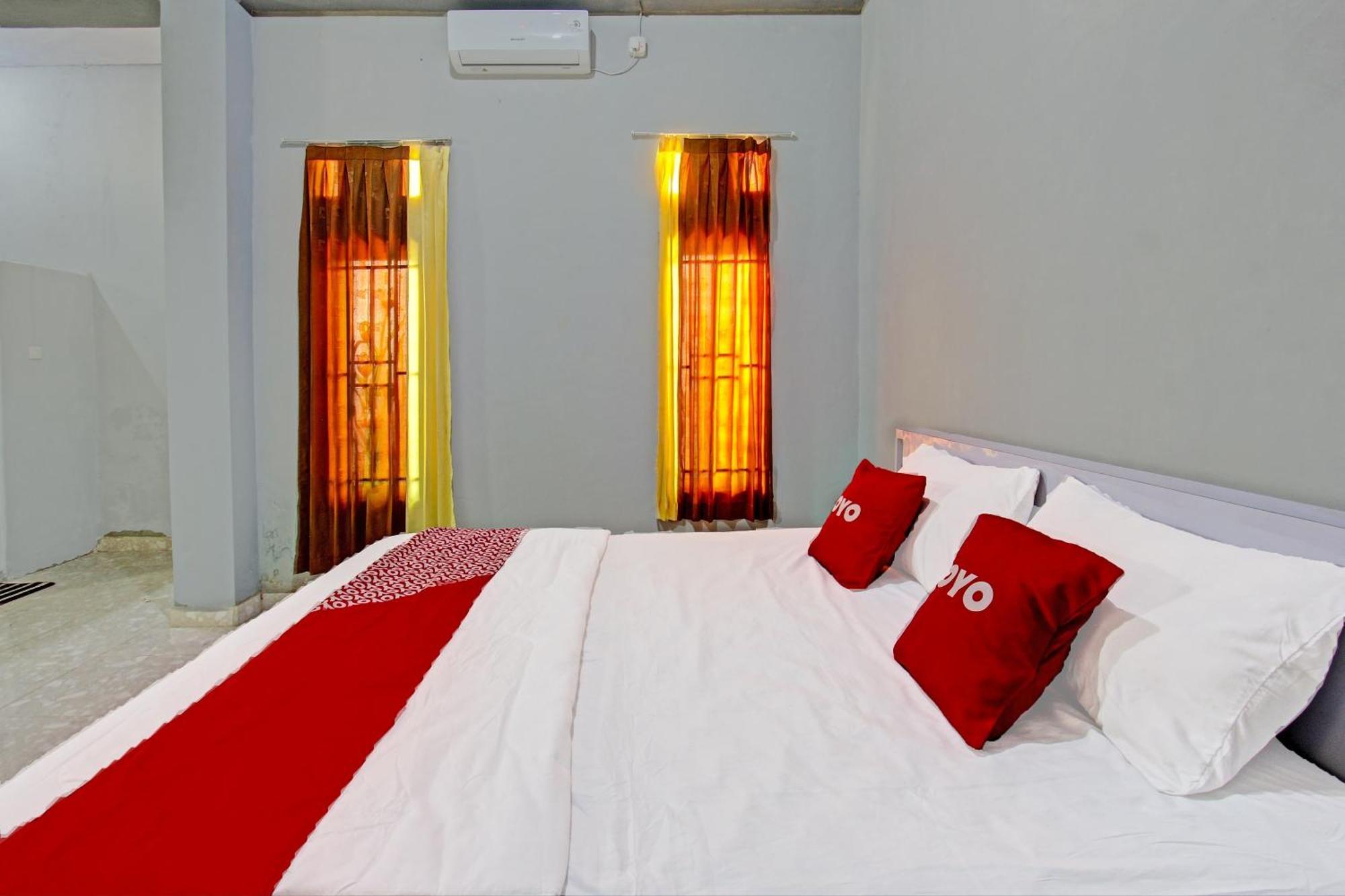 Oyo 91210 Hotel J3 프라야 외부 사진