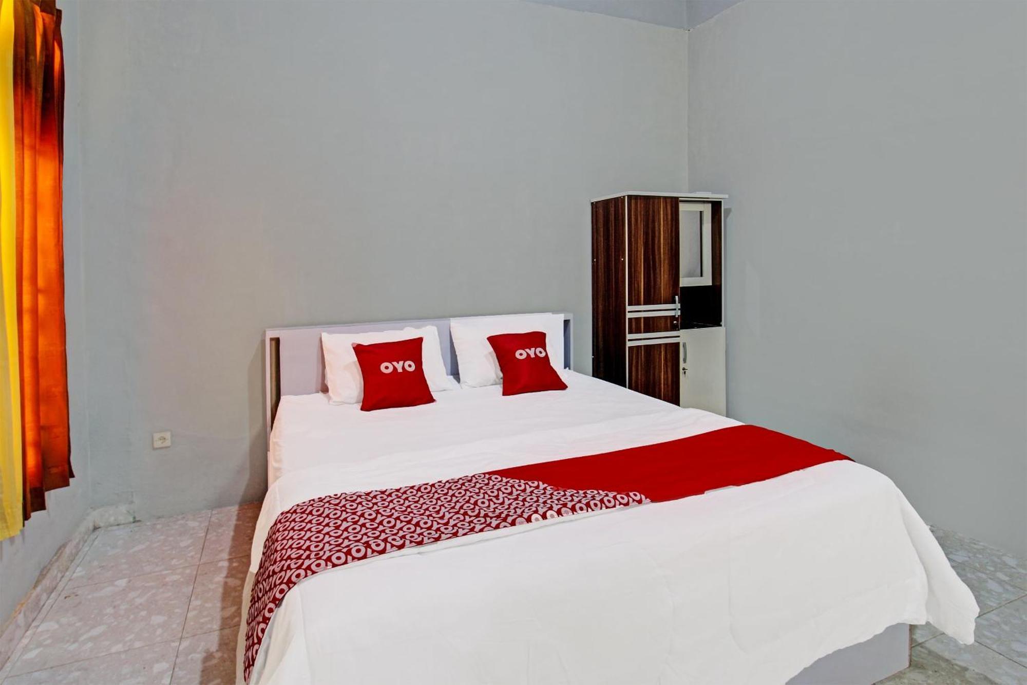 Oyo 91210 Hotel J3 프라야 외부 사진